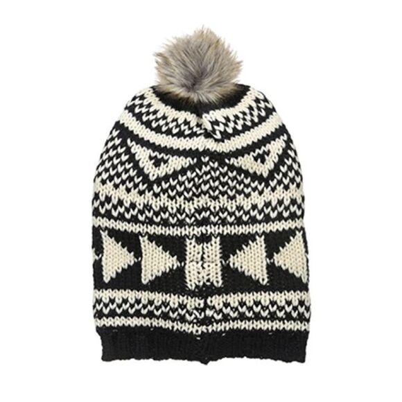 Woolrich NWT Fair Isle Hat and Infinity Scarf Set - Picture 7 of 8